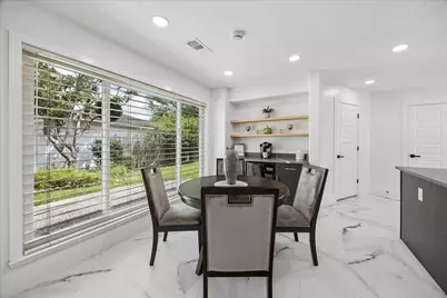 7711 Meadowvale Drive, Houston, TX 77063 - Photo 15