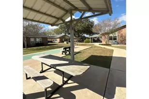 400 S Austin Rd, Eagle Lake, TX 77434 - Photo 3