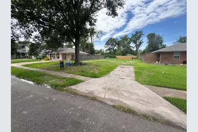 2031 Saxon Drive, Houston, TX 77018 - Photo 45