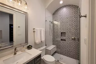 706 Delano St, Houston, TX 77003 - Photo 5