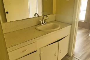 876 County Rd 298, Sargent, TX 77414 - Photo 15