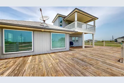 816 Pinata Drive, Crystal Beach, TX 77650 - Photo 11