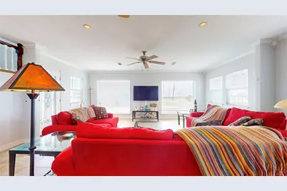 816 Pinata Drive, Crystal Beach, TX 77650 - Photo 13