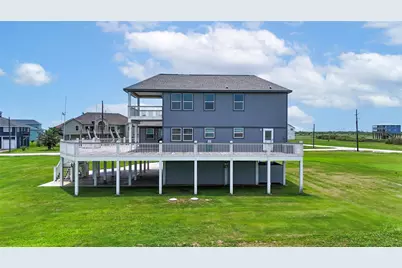 816 Pinata Drive, Crystal Beach, TX 77650 - Photo 3