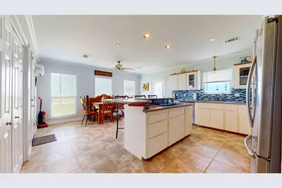 816 Pinata Drive, Crystal Beach, TX 77650 - Photo 19