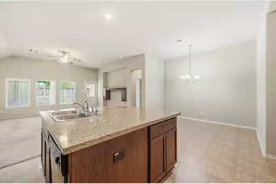 7126 Whitlow Wonder Lane, Houston, TX 77086 - Photo 13