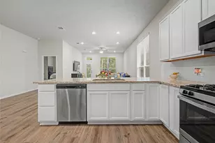 3721 Youpon Ln, Huntsville, TX 77340 - Photo 9
