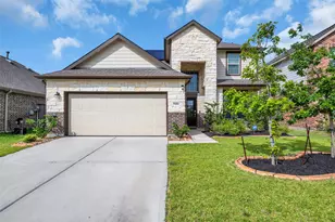 9454 Brookwood Bnd Dr, Baytown, TX 77521 - Photo 1