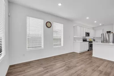 9454 Brookwood Bend Drive, Baytown, TX 77521 - Photo 15