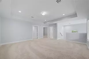 911 W 35th St, Houston, TX 77018 - Photo 29