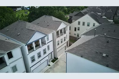 911 W 35th Street #E, Houston, TX 77018 - Photo 37