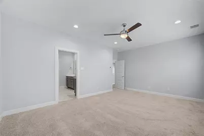 911 W 35th Street #E, Houston, TX 77018 - Photo 17