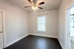 1924 26th St, Galveston, TX 77550 - Photo 25