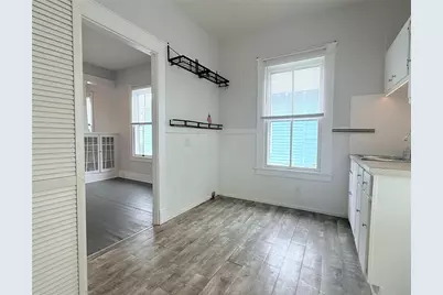 1924 26th Street, Galveston, TX 77550 - Photo 17