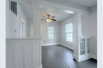1924 26th Street, Galveston, TX 77550 - Photo 7