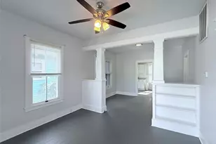 1924 26th St, Galveston, TX 77550 - Photo 5