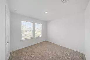 31143 Warwick Coast Ct, Fulshear, TX 77441 - Photo 7