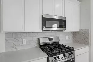 31143 Warwick Coast Ct, Fulshear, TX 77441 - Photo 21