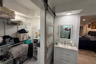 1031 Richelieu Ln, Houston, TX 77018 - Photo 17