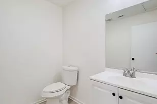 301 Cypress St, Lake Jackson, TX 77566 - Photo 31