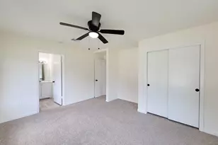 301 Cypress St, Lake Jackson, TX 77566 - Photo 23