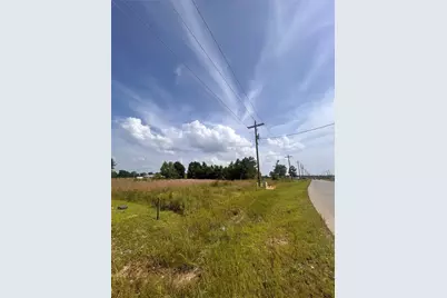 444 County Road 5102J, Cleveland, TX 77327 - Photo 5