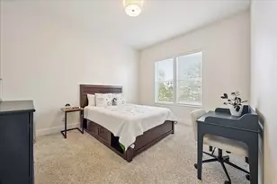 10950 Wrenwood Grn, Houston, TX 77043 - Photo 21
