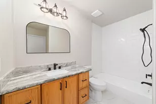 12111 Bob White Dr, Houston, TX 77035 - Photo 17