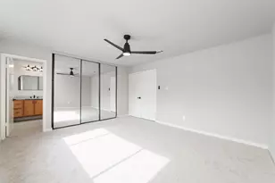 12111 Bob White Dr, Houston, TX 77035 - Photo 11