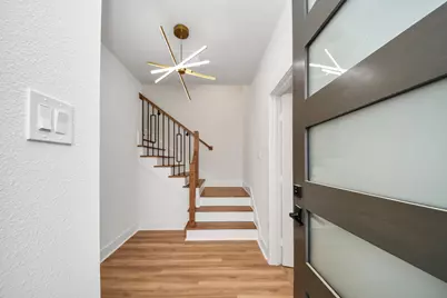2426 Ella Boulevard, Houston, TX 77008 - Photo 5