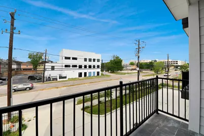 2426 Ella Boulevard, Houston, TX 77008 - Photo 13