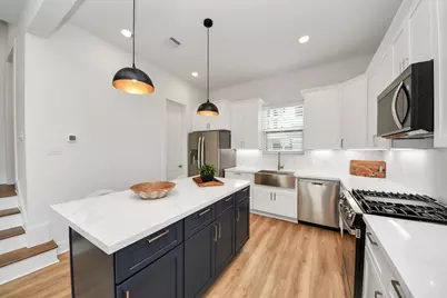 2426 Ella Boulevard, Houston, TX 77008 - Photo 17