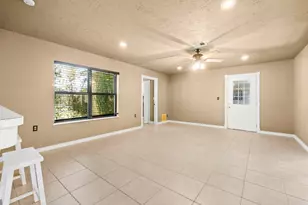 306 Rolling Hills Dr, Conroe, TX 77304 - Photo 15