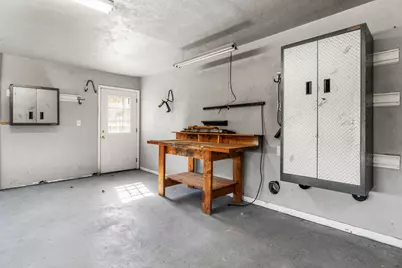 306 Rolling Hills Drive, Conroe, TX 77304 - Photo 39