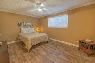 11918 Dorrance Ln, Meadows Place, TX 77477 - Photo 19