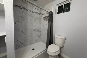 1418 Yale St, Houston, TX 77008 - Photo 21