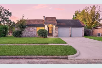 8410 Garden Parks Drive, Houston, TX 77075 - Photo 1