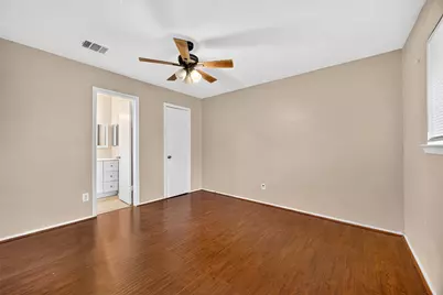 8410 Garden Parks Drive, Houston, TX 77075 - Photo 21