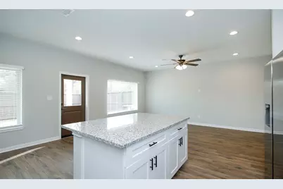 14010 Longstreet Road #2, Willis, TX 77318 - Photo 21