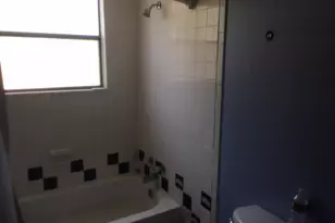 7901 Cambridge St, Houston, TX 77054 - Photo 9