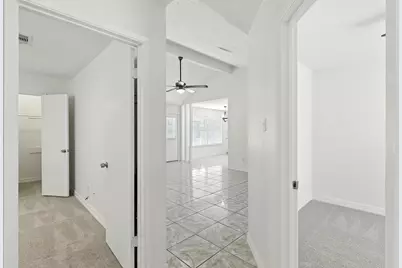 12206 Lennox Gardens Drive, Houston, TX 77066 - Photo 15