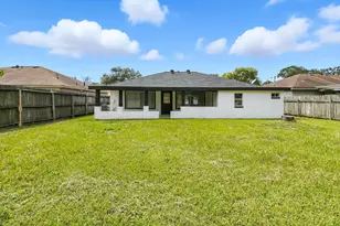 12206 Lennox Gardens Dr, Houston, TX 77066 - Photo 45