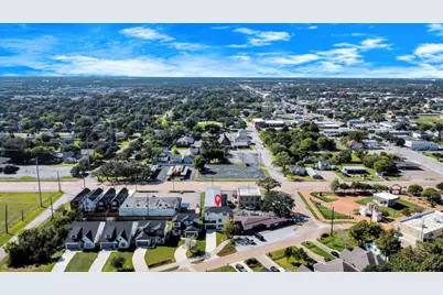216 San Jacinto Street, La Porte, TX 77571 - Photo 3