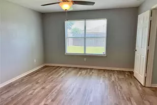 29006 Trinity River Dr, Spring, TX 77386 - Photo 9