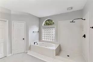 28918 Misty Oaks Dr, Huffman, TX 77336 - Photo 23