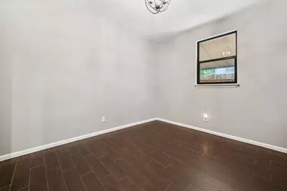 3202 Breezy Pines Court, Houston, TX 77339 - Photo 11