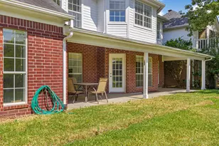 135 S Hall Dr, Sugar Land, TX 77478 - Photo 41