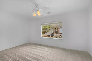 135 S Hall Dr, Sugar Land, TX 77478 - Photo 33