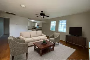 3220 Iowa St, Baytown, TX 77520 - Photo 3