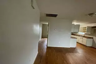 3220 Iowa St, Baytown, TX 77520 - Photo 3